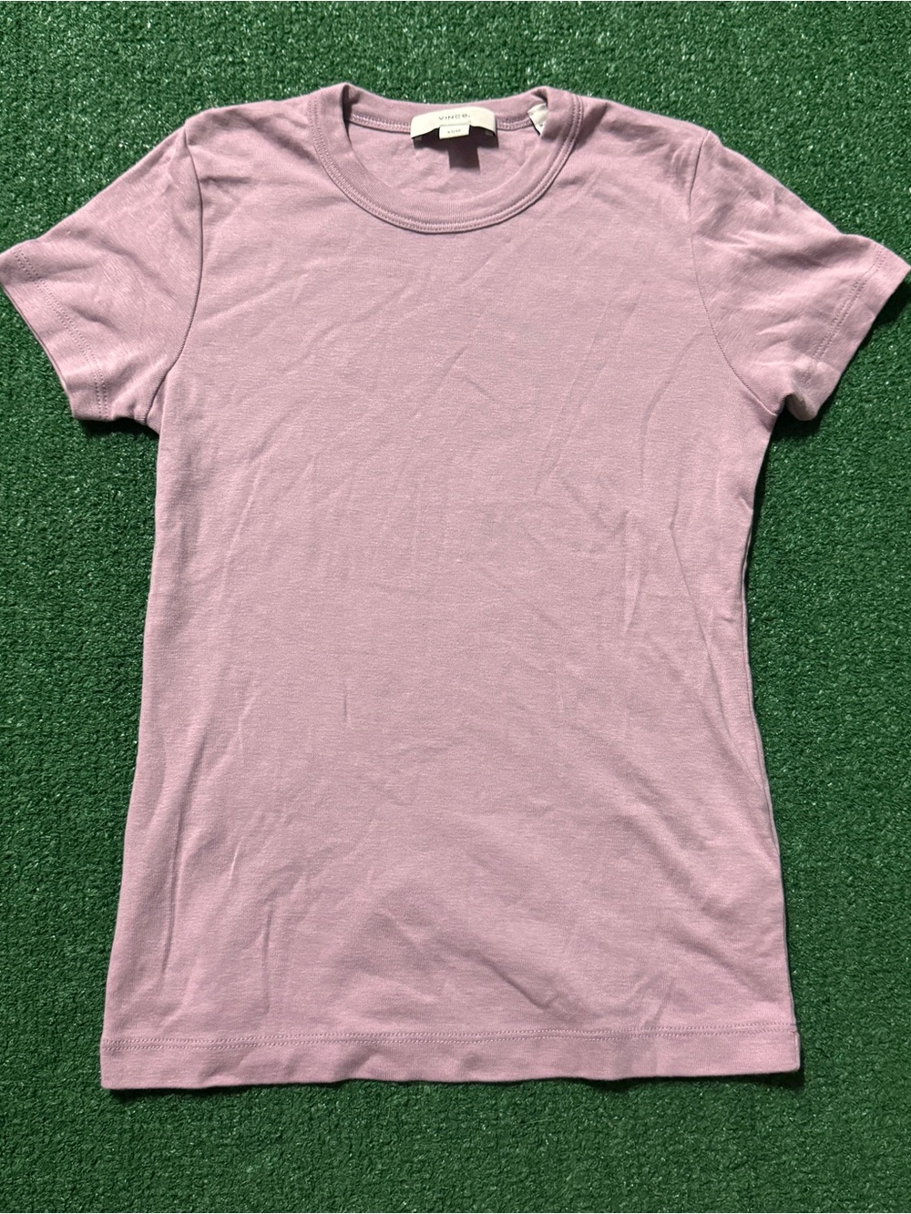 Vince Short Sleeve Crewneck Tee in Lavender